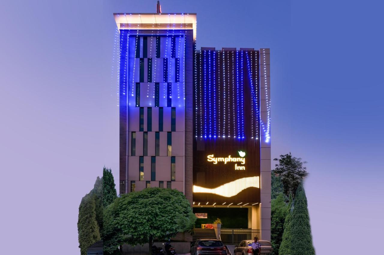 Symphony Inn Веллуру Экстерьер фото